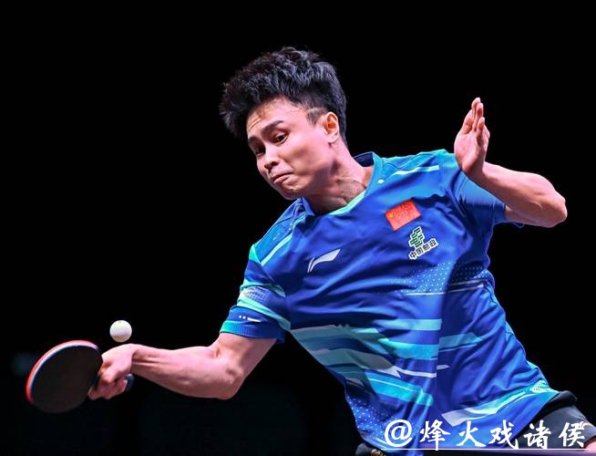 WTT多哈冠军赛：周启豪3-1逆转晋级男单16强